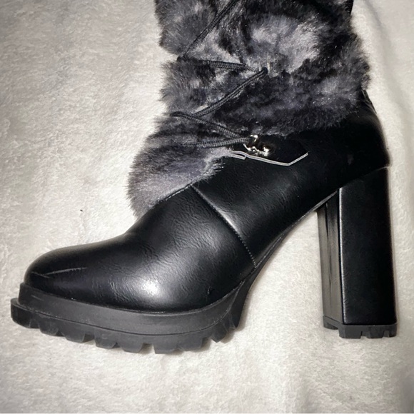 Shoe Dazzle Stylish Black Fur-Trimmed Women's Boots Size .9. US - Picture 7 of 16